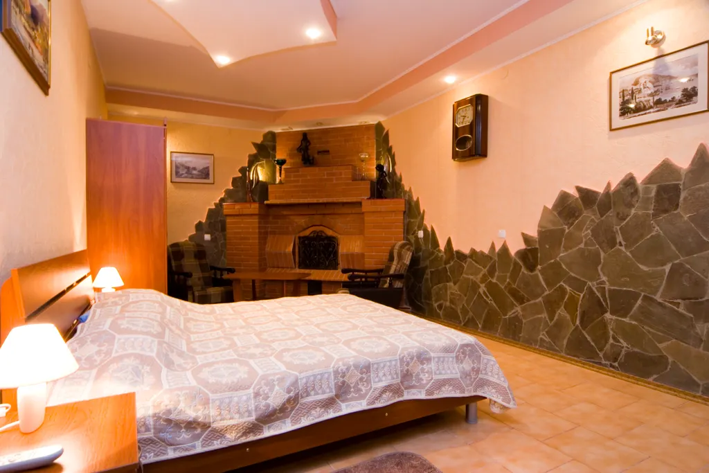 Комната №16 - просторная однокомнатная