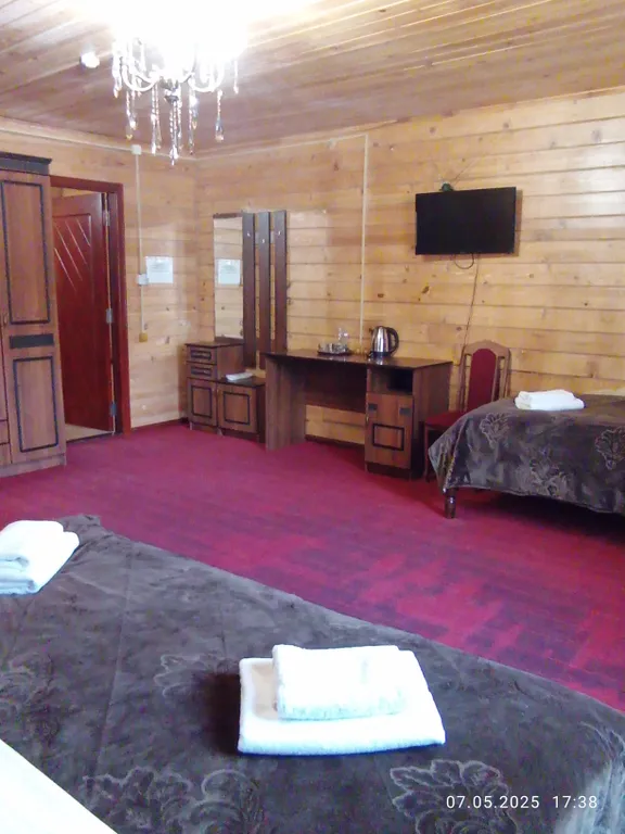 Трёхместный однокомнатный номер на 1 этаже