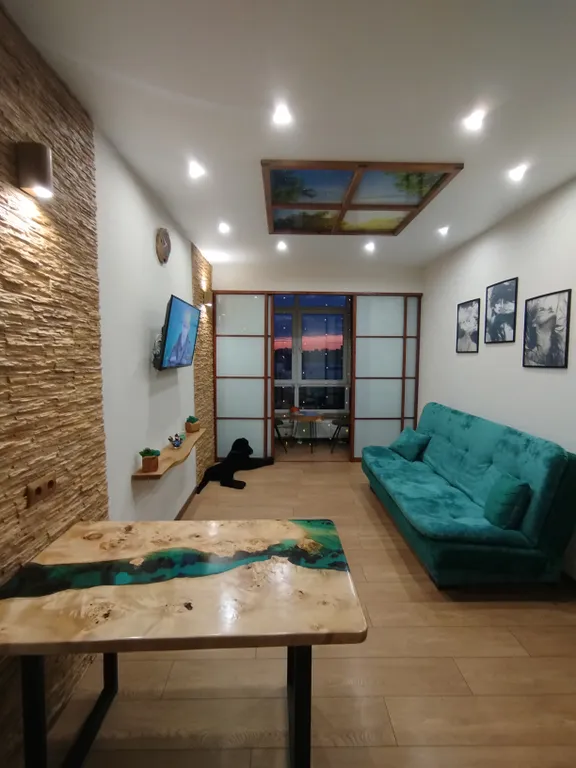 Квартира Апартамент с лаундж-зоной в экодизайне в центре города — аренда посуточно в Кемерово