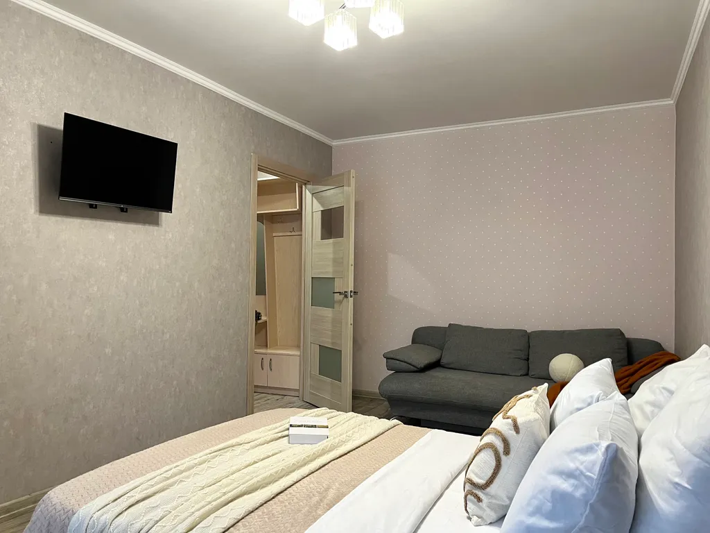 Квартира Апартаменты возле краевой больницы — Красноярск