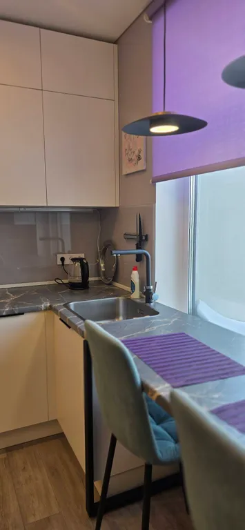 Уютная дизайнерская студия в центре города