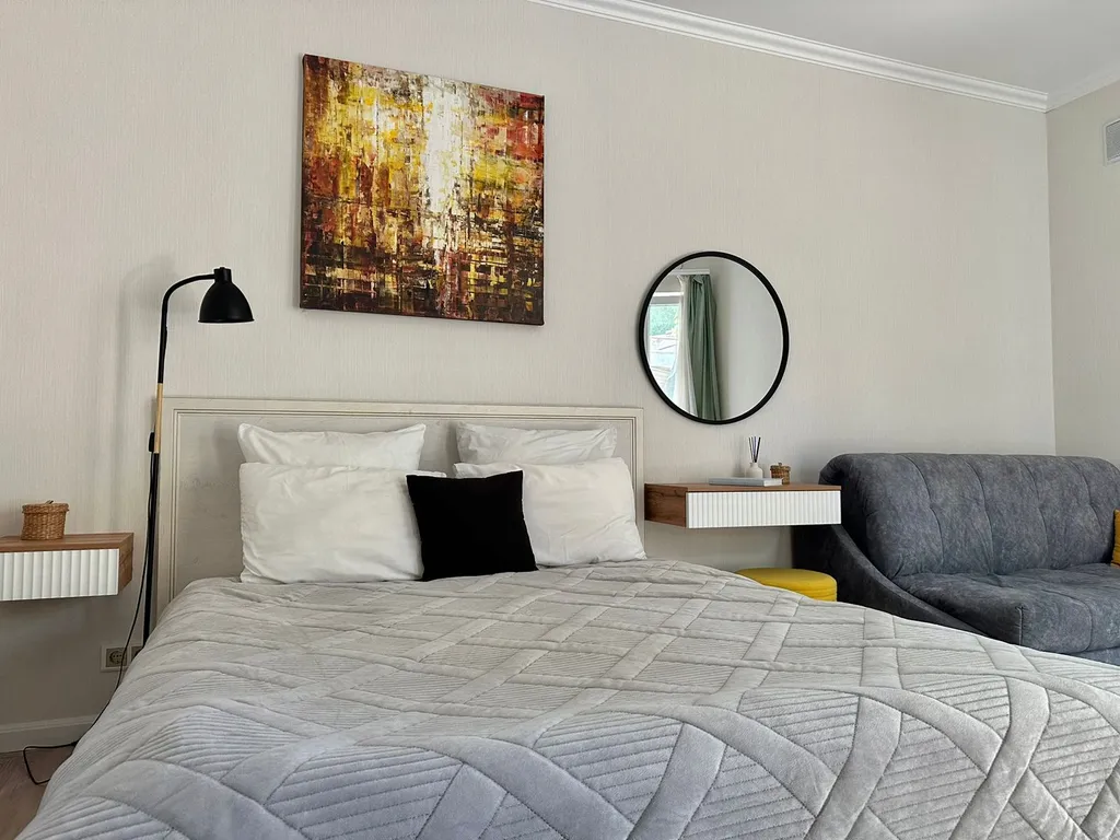 Уютная квартира с двориком, рядом с песчаным пляжем — аренда посуточно в Евпатория