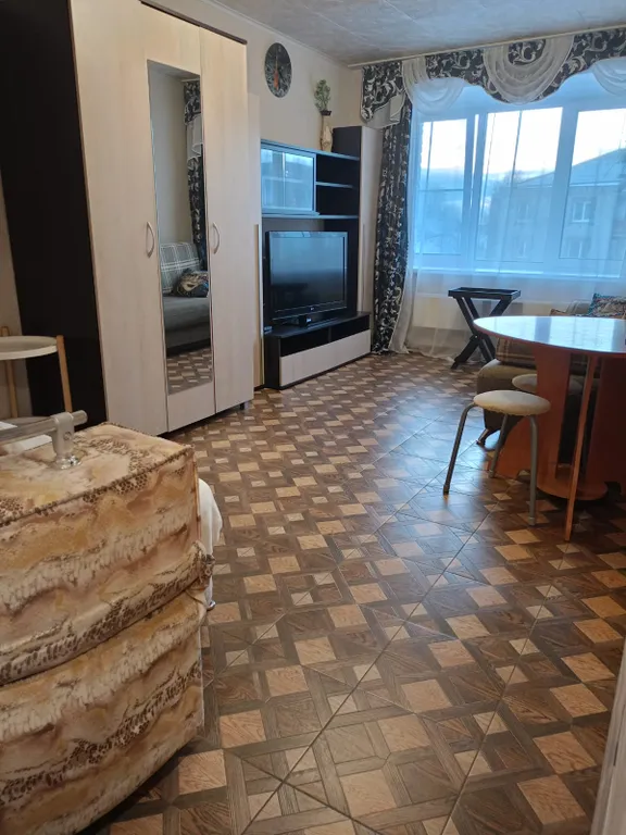 Уютная квартира с огромной кухней, городской пляж рядом