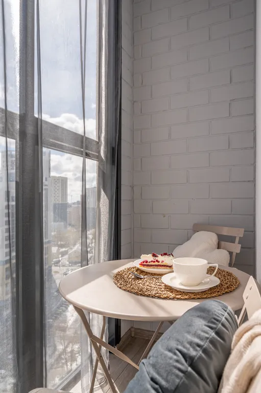 Не в отеле, а в квартире на Репина 77