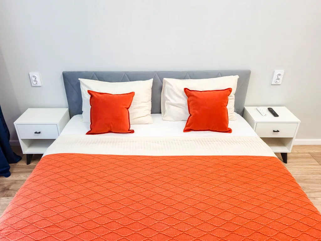 Квартира 2-комнатная Квартира — Курск