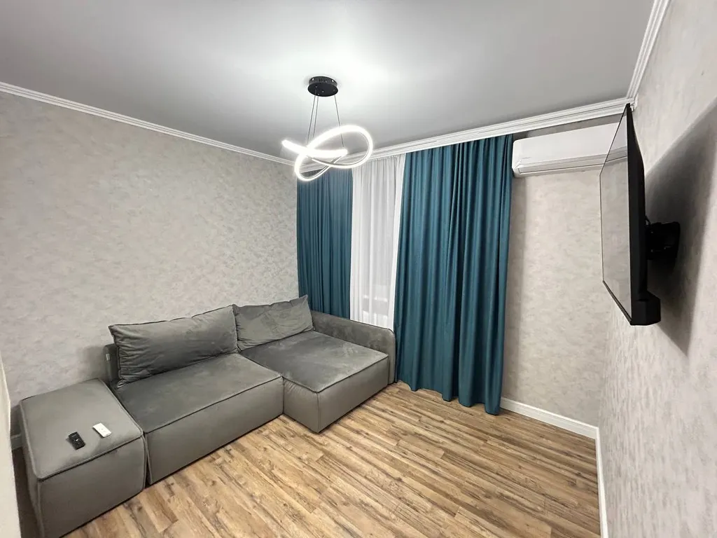 Шикарная квартира в районе ГМ Ашан и заводов Полимермаш и Аппарат — аренда посуточно в Тамбов