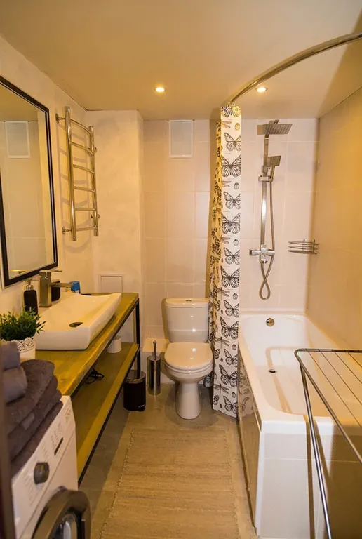 Двухуровневые апартаменты с отдельной спальней