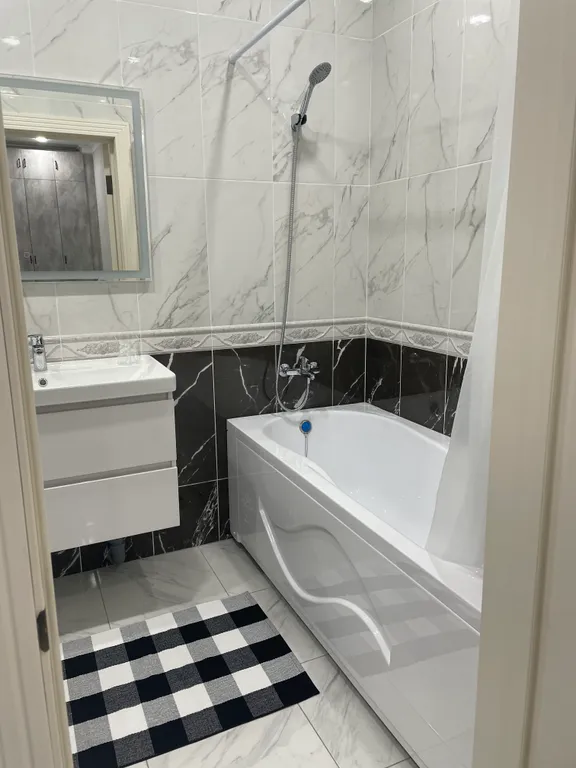 Уютная и светлая квaртиpа с еврорeмонтoм