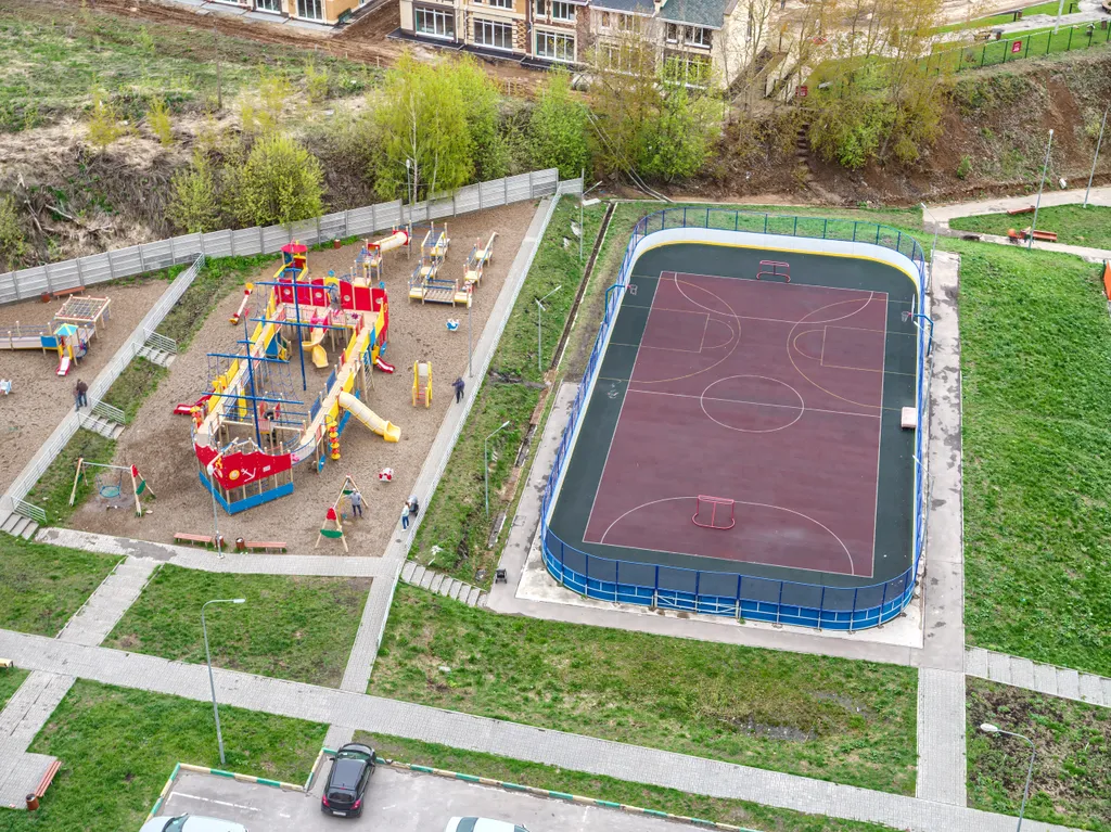 Стильная студия с видом на город в 20 минутах до центра