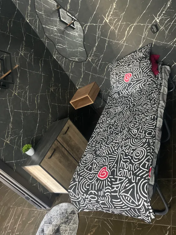 Апартаменты (квартира) в центе абадзехской