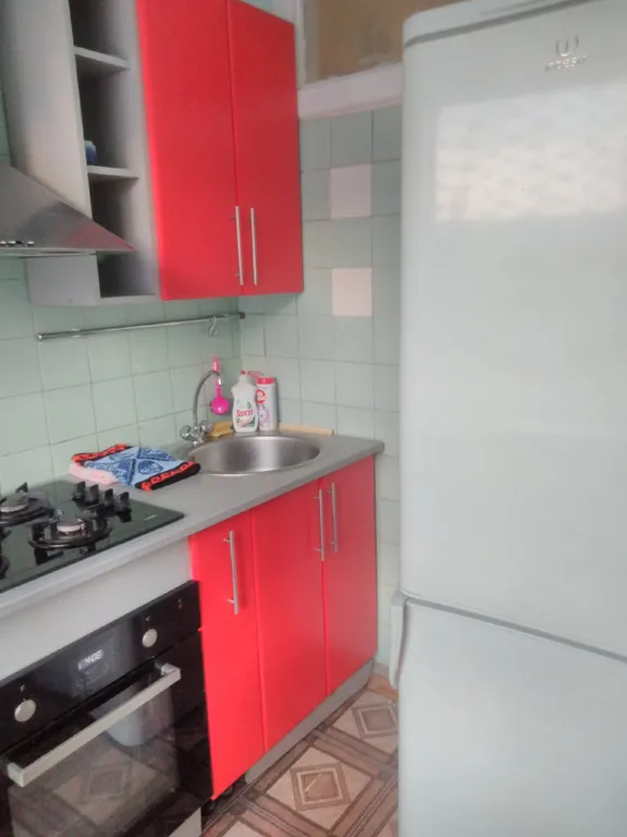 Квартира двухкомнатная район вокзала!!!