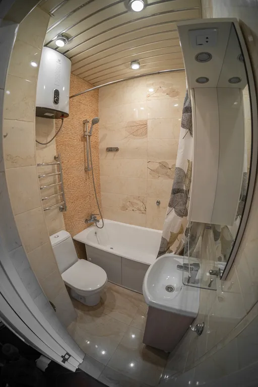 Очень теплый апартамент с открытым балконом, кухней, парковкой