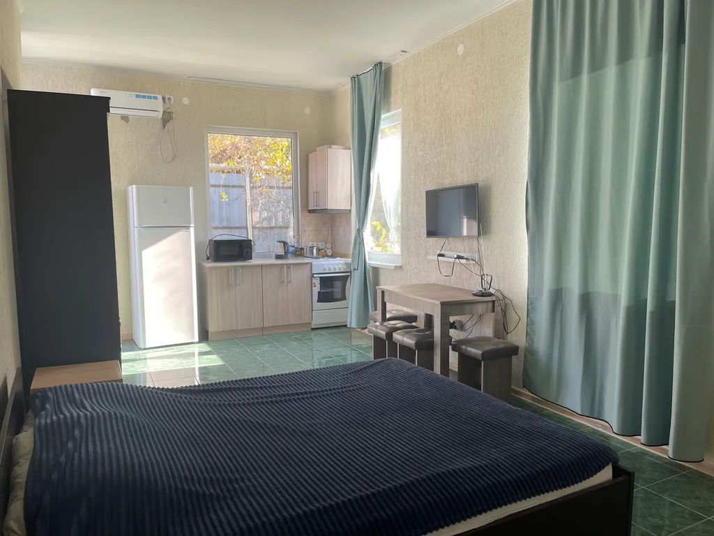 Квартира Апартаменты с видом на море — аренда посуточно в Геленджик