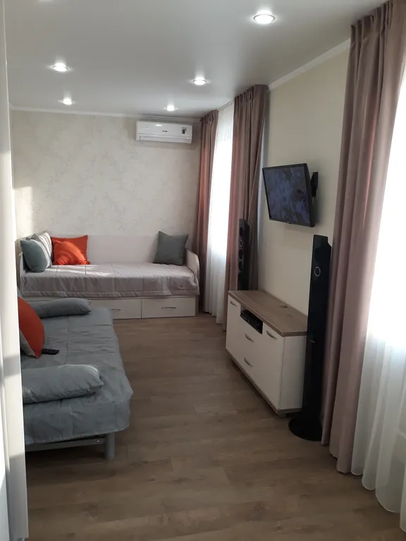 Однокомнатная квартира с видом на море