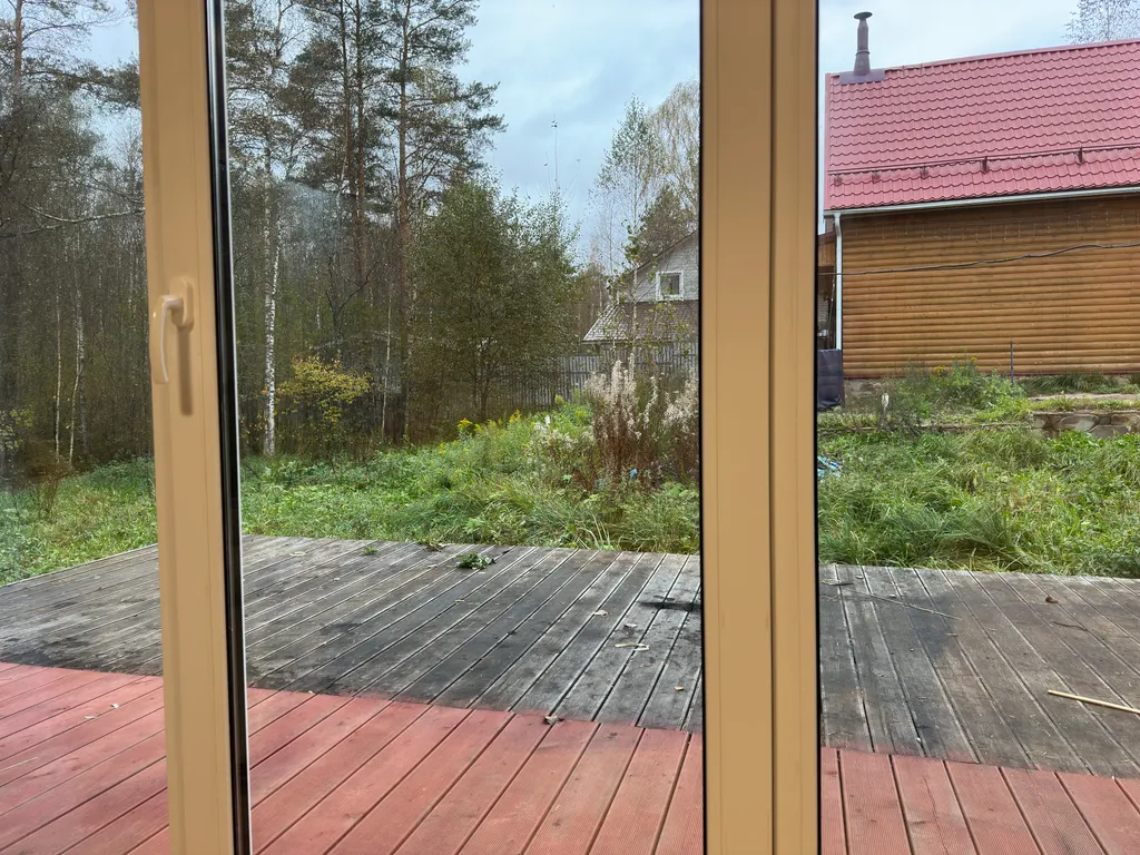 Коттедж Дом с видом на лес — Стеклянный