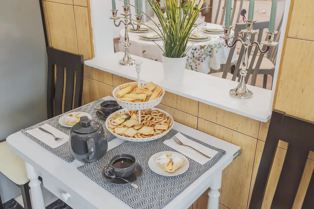 Квартира Просторная 4-комнатная квартира на Патриарших — Москва