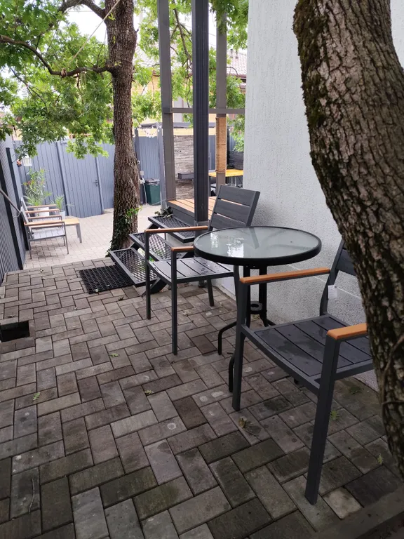 Апартамент на горе с видом на море и сад