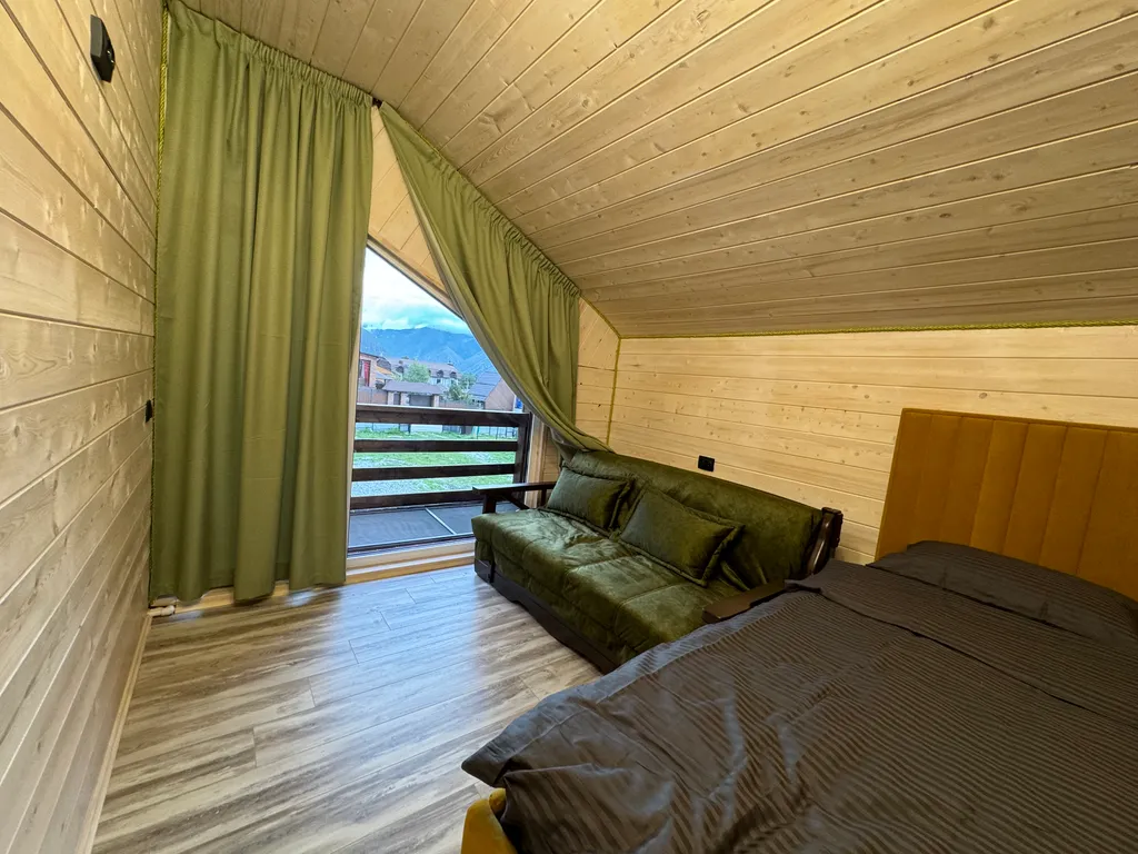 Коттедж с видом на горы