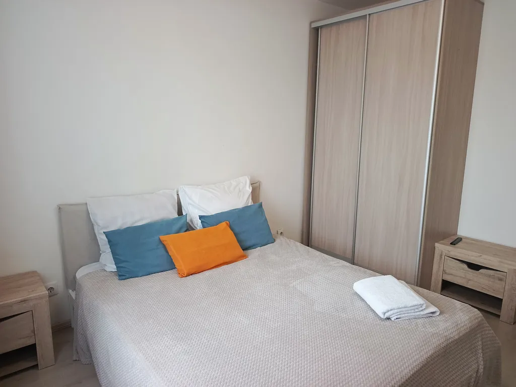 Квартира Квартира Микрорайон компрессорный в новостройке Хрустальные ключи — Екатеринбург