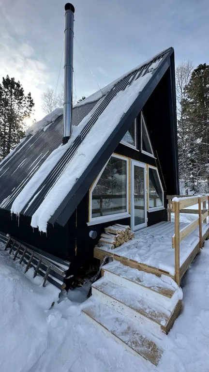 Бурундуки - уютный дом на Байкале на границе заповедника