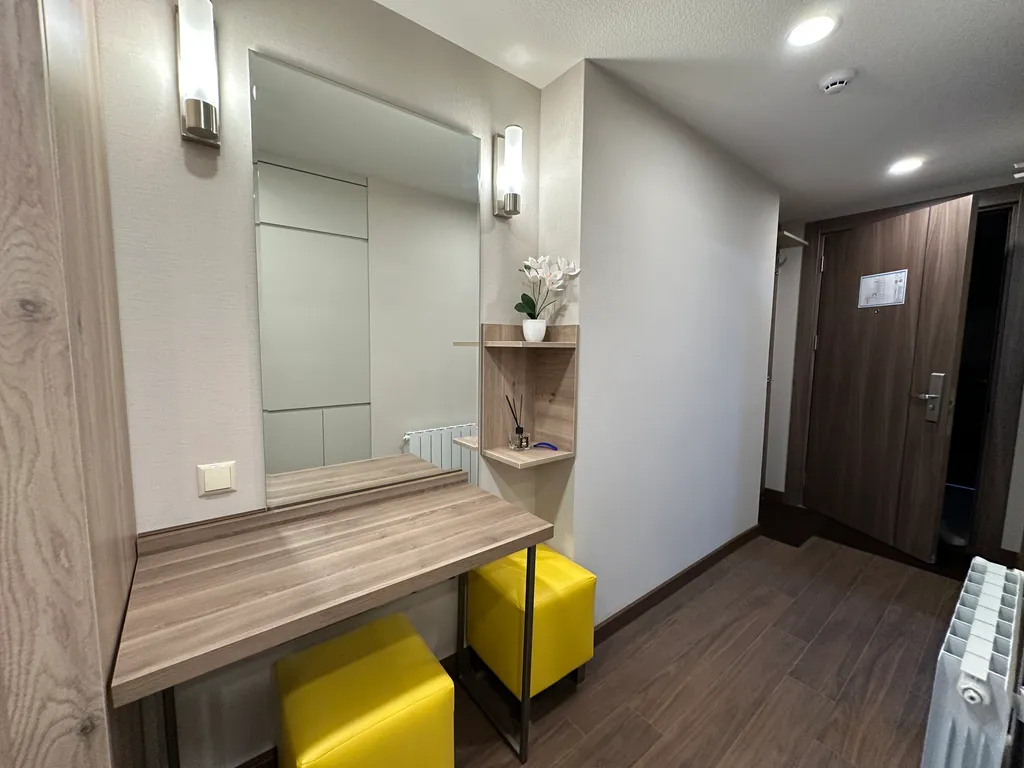 Апартамент с джакузи и большой верандой у моря