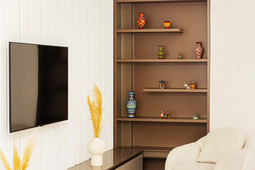 Kazakhstan resident's 178 by Royal rentals