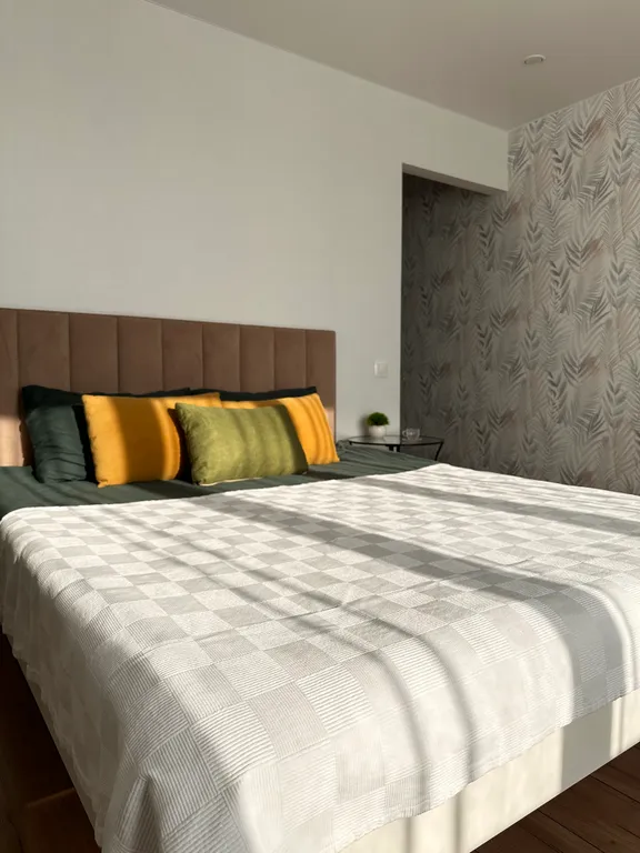 Апартаменты с видом на пруд