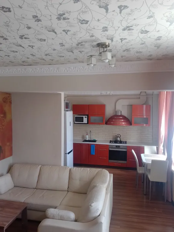 Уютная 2-комнатная квартира с кондиционером в центре города