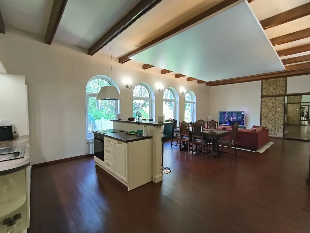 Трехкомнатный номер Люкс