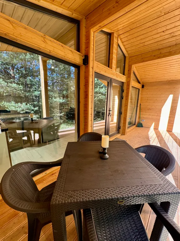 Дизайнерский коттедж возле курорта Игора (серый Balance)