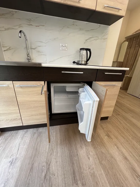 Уютная студия с бассейном