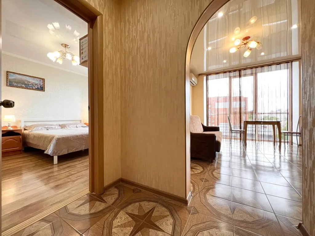 1-комнатная квартира на Площади Мира