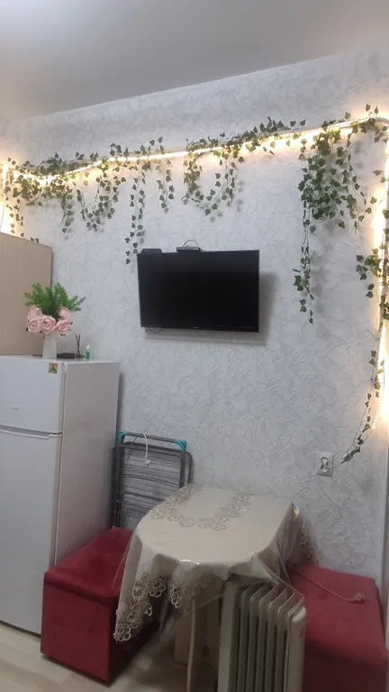 Около Нарзанной галереи и санатория Луч