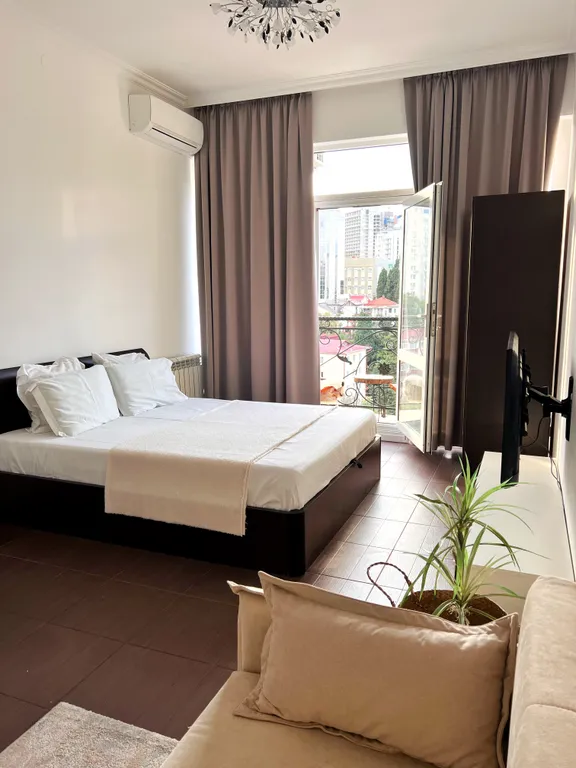 У моря с балконом