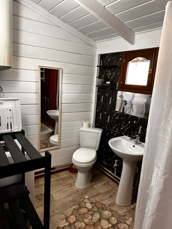 Коттедж Второй этаж в доме — Кацивели