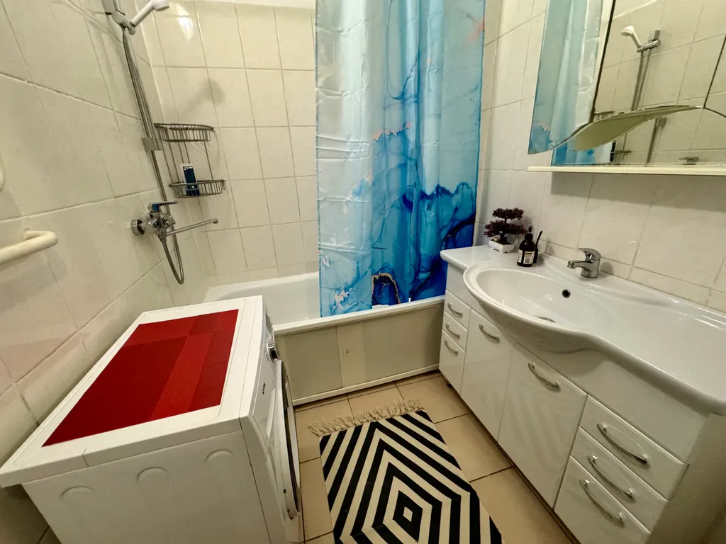 2-х комнатная квартира размещение до 8 гостей 10 минут от метро