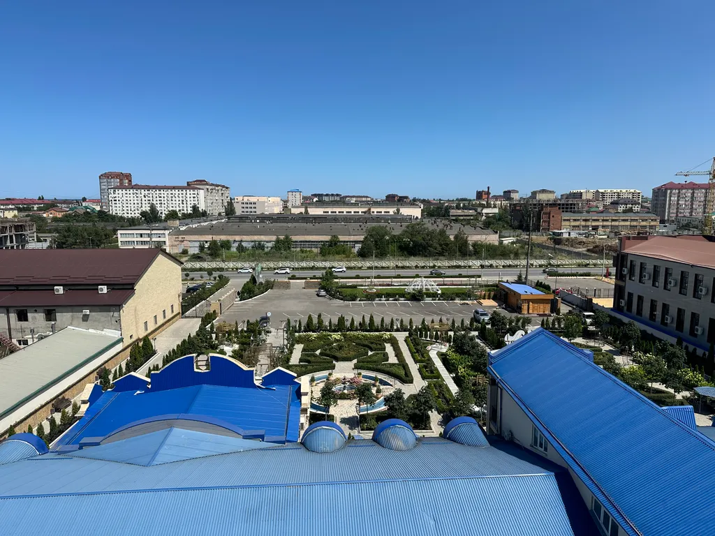 Трёхкомнатная квартира с дизайнерским ремонтом