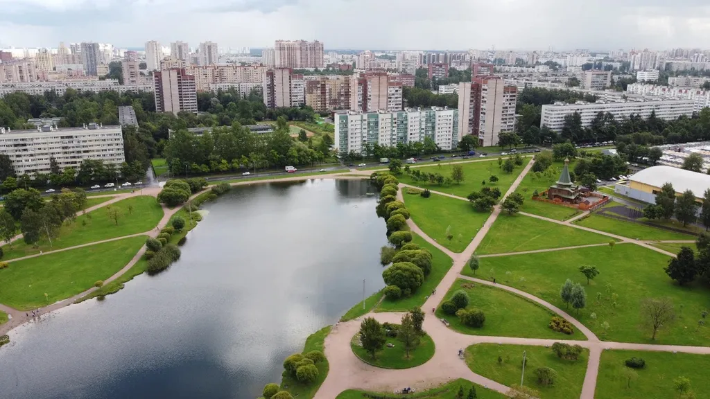 Квартира Квартира у озера и сада Прометей — Санкт-Петербург