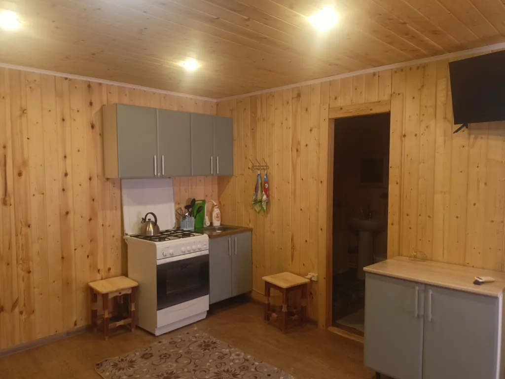 Коттедж Уютный домик недалеко от причала — аренда посуточно в Яровое