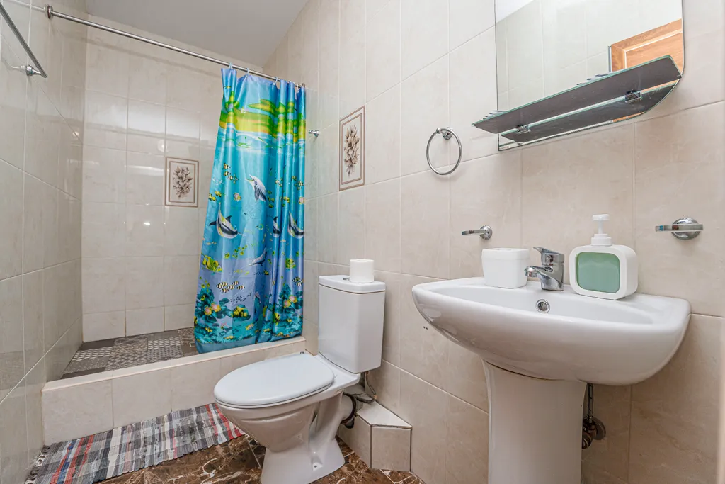 Двухместный номер с двуспальной кроватью и балконом