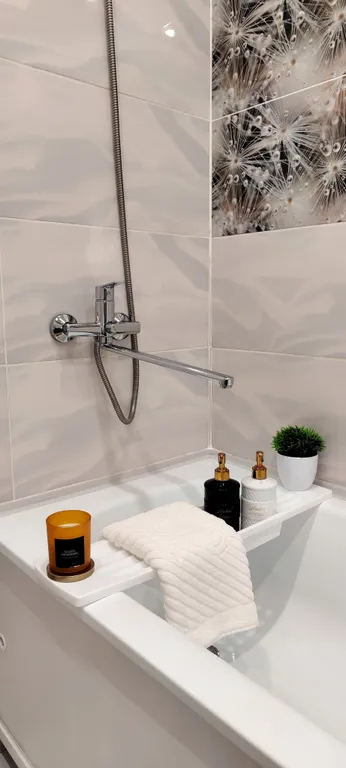 Квартира с видом на реку и горы