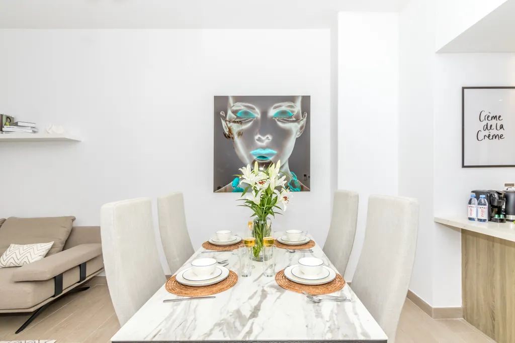 Стильные апартаменты с 2 спальнями