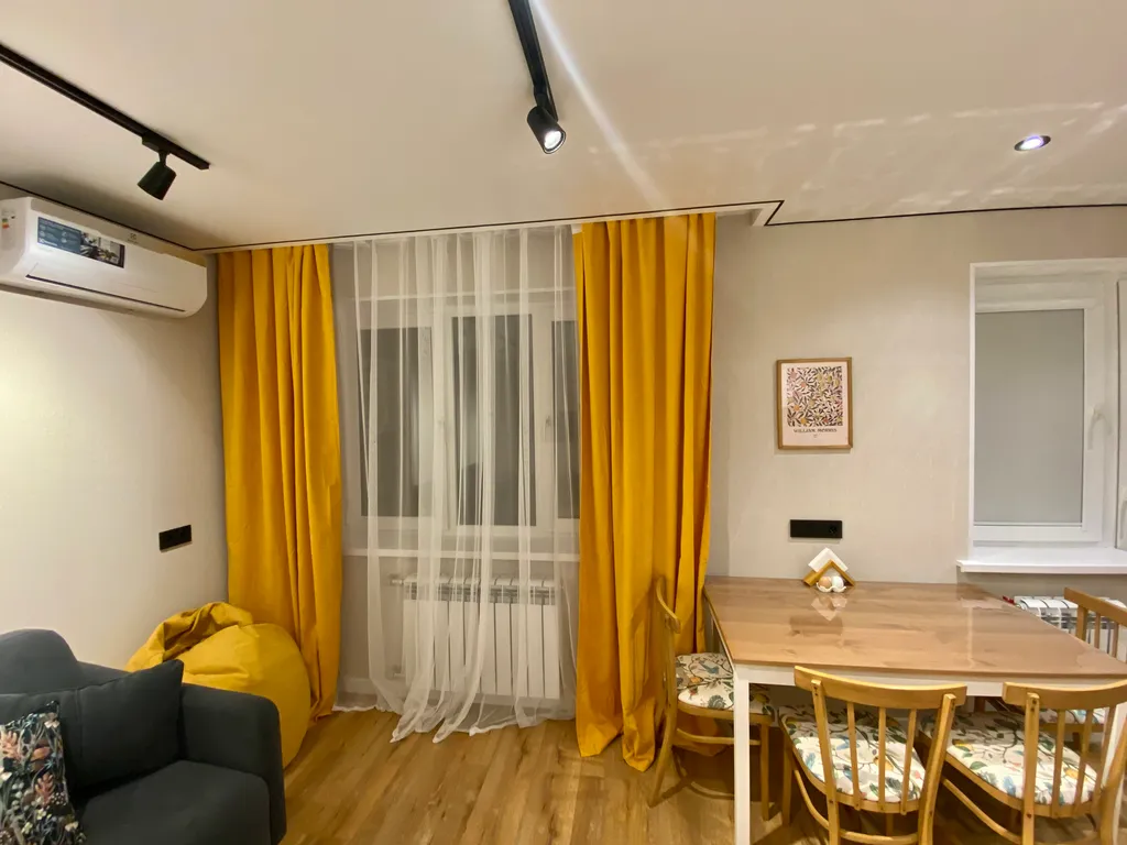 Квартира на набережной центра города