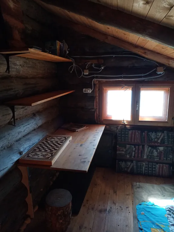 Шале на берегу озера Лесицкое