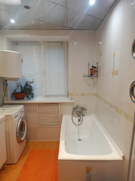 Квартира 2-комнатная Квартира — Омск