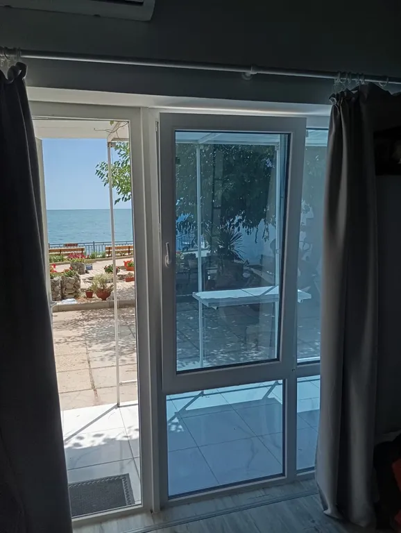 Апартамент у моря