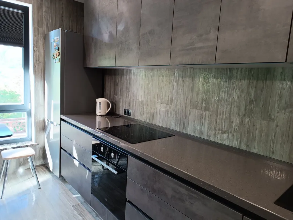 Студия «БЛИСС» с видом на горы