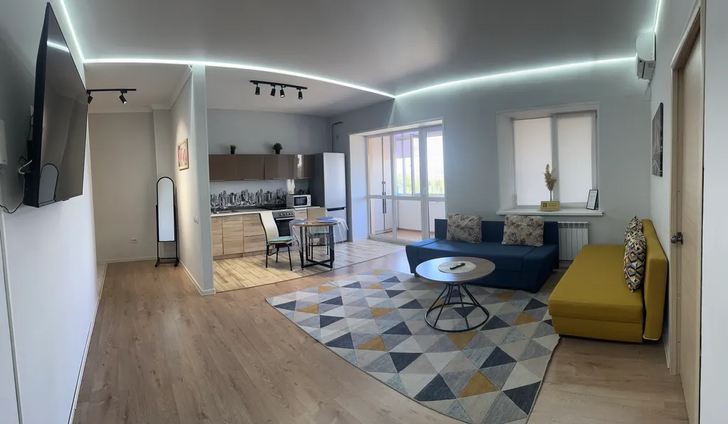 Уютная семейная квартира в новом доме в центре