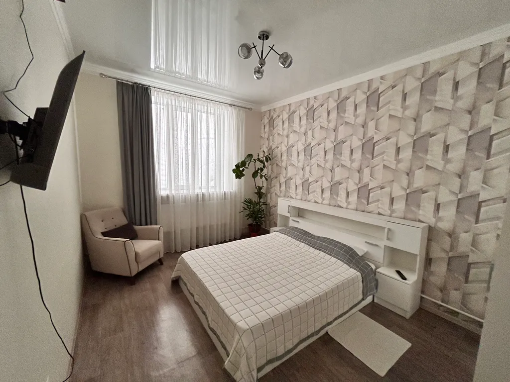 Уютная квартира у цветника — аренда посуточно в Пятигорск