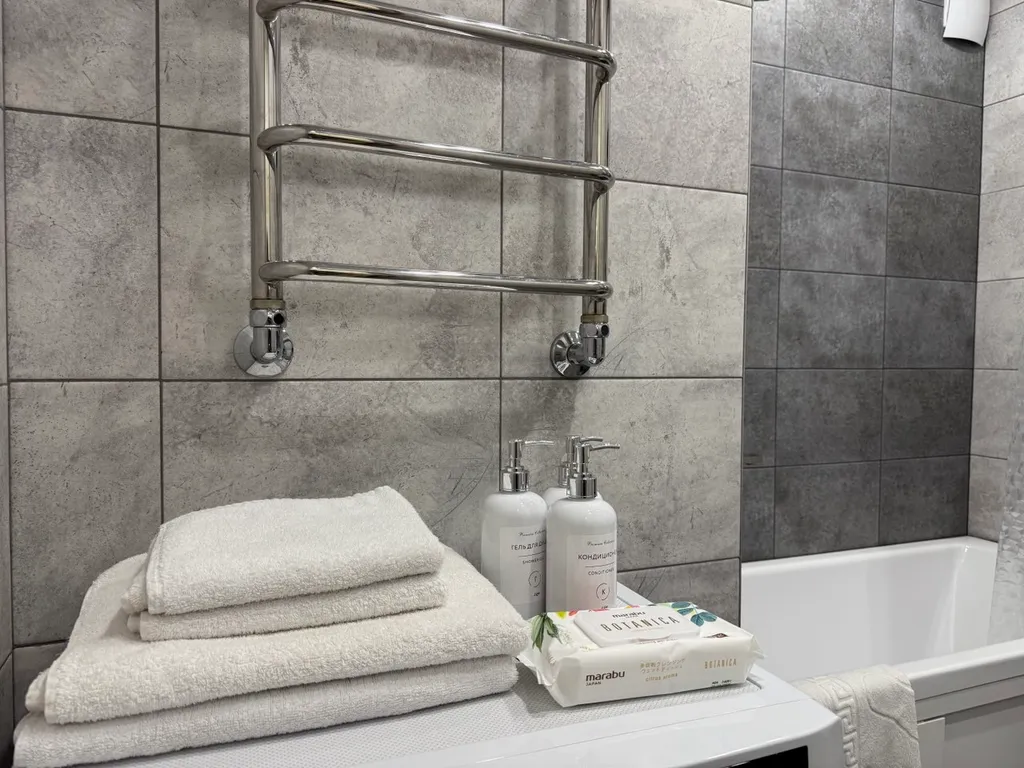 Двухкомнатная квартира с новым ремонтом в центре города